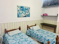 Casa Cantinho do Forte with swimming pool and 400m (3min) from the beach on foot!!!