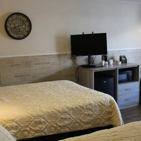 Lockview Motel