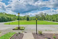 Quiet Catskill Getaway w/ Fire Pit - Near Hiking!