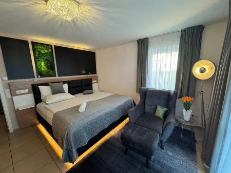 Boardinghouse Home - Adults Only - Отели рядом с достопримечательностью «Констанцский университет»