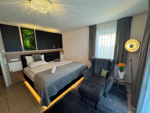 Boardinghouse Home - Adults Only -