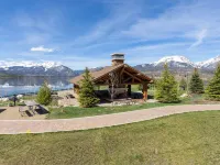 The Lodge at Lake Dillon #308 Hotels in Dillon