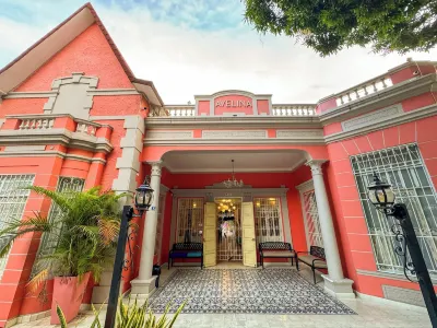 Casa Avelina Boutique Hostel Отели в г. 