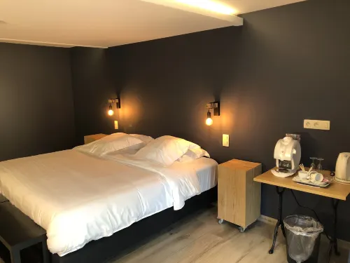 Hotel la Librairie Hotel a Hotton