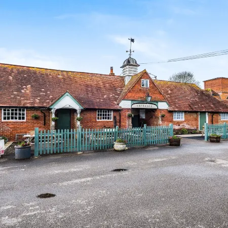 The Walhampton Arms