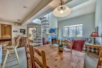 Luxury 2Br + Loft, Lodge at Kirkwood Unbeatable Location 2 Bedroom Condo by RedAwning Hotels in Kirkwood