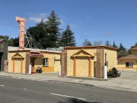 Budget Motel Отели в г. Лойола