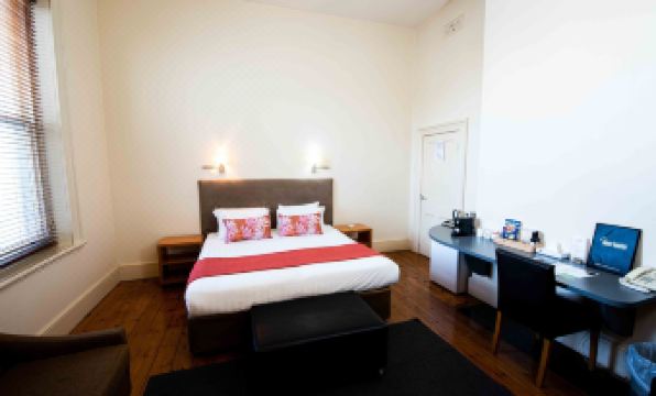 Park Hotel