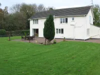 Broadwell Guest House Hotel di Berkswell