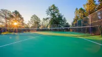 Bavarian Inn, Black Hills Hotels in Custer