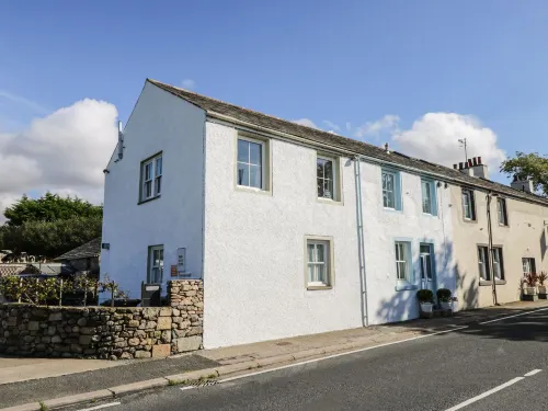 1 Park Nook Close - parking