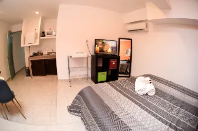 Cancún Suites Apartments - Hotel Zone فنادق في 