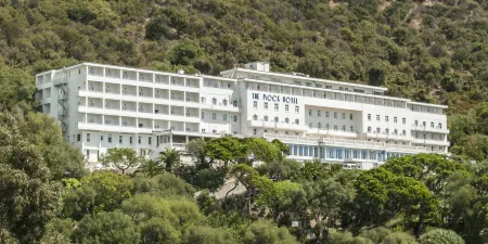 Rock Hotel Отели рядом с достопримечательностью «Europa Point Lighthouse»