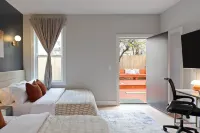 Modern Urban Retreat 4Br Home, Game Room, Yard, Quick Path & NYC Bus Access