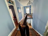 Pet-Friendly Condo in Cape May Historic District - 2 Bedroom with AC and Kitchen
