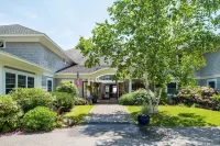 The Inn at Ocean's Edge Hotels in Lincolnville