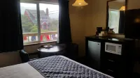 Tradewinds Motel Hotels in Manzanita