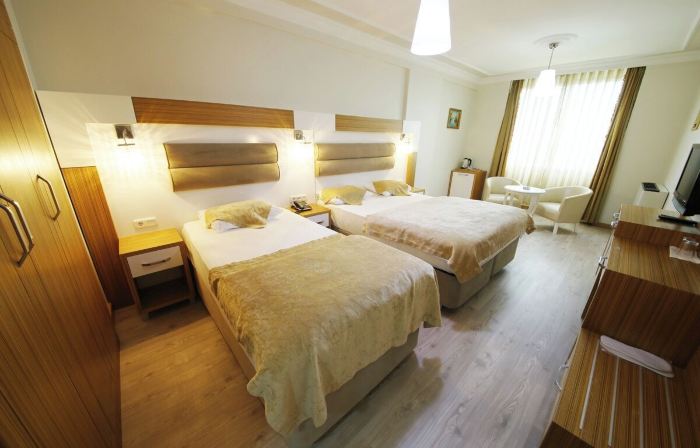 Okutur Otel