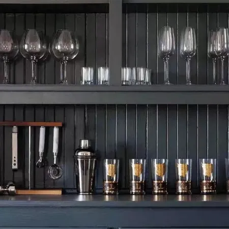 Dickson Marfa House - Spacious 7-Bedroom Vacation Rental + Events
