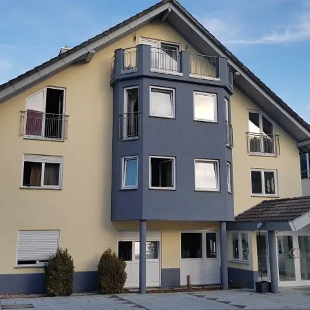 Hotel Pension Kaempfelbach Отели рядом с достопримечательностью «Станция Pforzheim »
