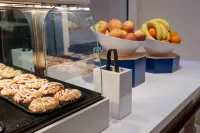 Holiday Inn Express & Suites BERKELEY by IHG - พร้อมอาหารเช้า