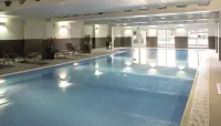 Macdonald Old England Hotel and Spa - piscina