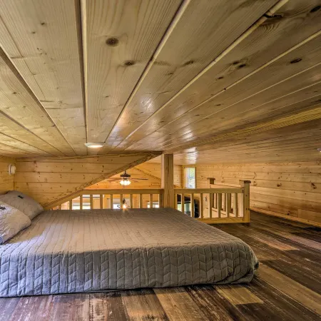 Quaint Mtn Cabin Tiny Living Near Big Adventure