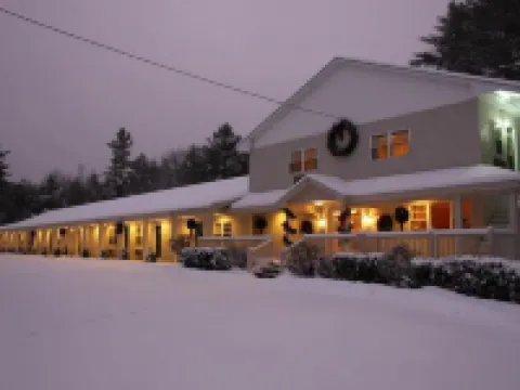 Golden Apple Inn Hotels in Bartlett