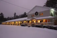 Golden Apple Inn Hotels near Yogi Bear's Jellystone Park Camp-Resort: Glen Ellis, NH