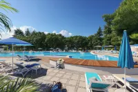 Rubin Hotel - piscina