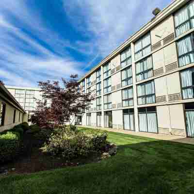 Holiday Inn SOUTH PLAINFIELD-PISCATAWAY by IHG Hotel Exterior