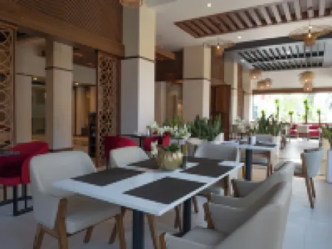 ロイヤル・トラリカ パラマリボのホテル