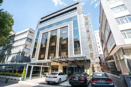 Lion City Hotel Kizilay Отели рядом с достопримечательностью «Кизилэйская площадь»