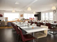 Hotel Restaurante Cadosa - breakfast