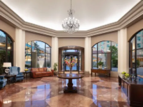 The Royal Kelowna - Bellstar Hotels & Resorts Hotels in Kelowna