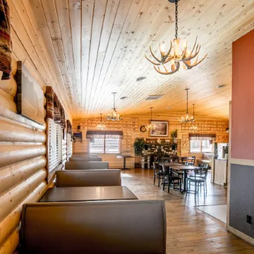 Sportsman's Lodge