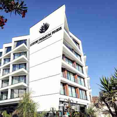 Luxury Premium Finese Hotel Exterior
