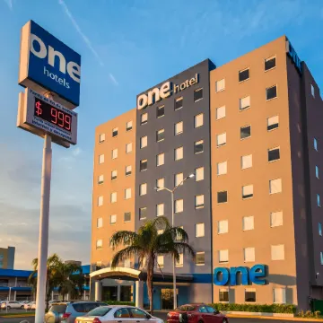 One Monterrey Aeropuerto