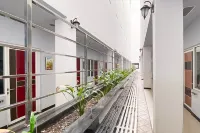RedDoorz Hostel @ FInest Medan