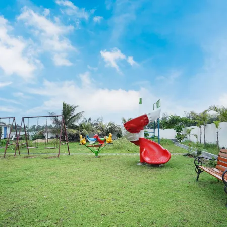 Holiday Beach Resort Mandarmani
