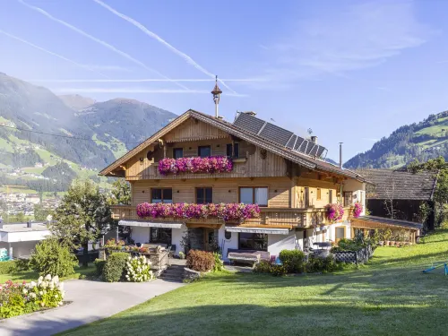 Moiklerhof Holiday Home in Ramsau im Zillertal