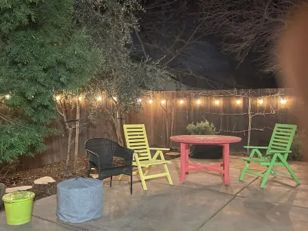 Charming & Central 2200 sq. feet house in Davis walking distance to everywhere