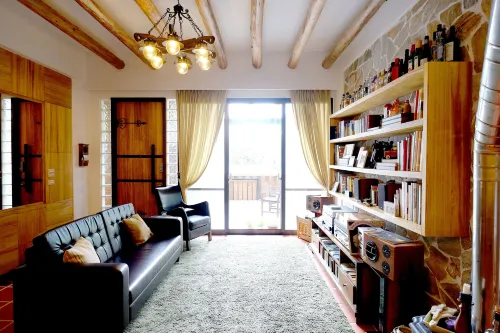 Shire Homestay - 2-Star