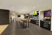 Home2 Suites by Hilton Savannah Airport Hotels in Pooler