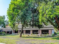 Hotel O Mutiara Guest House Hotels in Cikampek