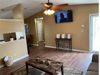 Beautiful Private 3 Bedroom Home