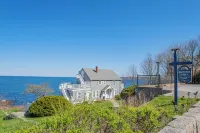 Yankee Clipper Inn Отели рядом с достопримечательностью «Rockport Breakwater»