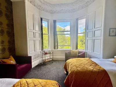 Scot Townhouse