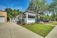 Sanford Home w/ Gas Grill: Walk to Historic Dtwn! - 3-Star