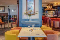 Hodson Bay Hotel - ที่มีบาร์
